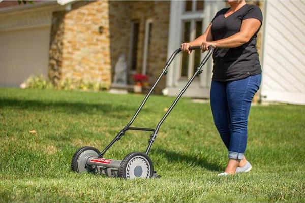 Great States Corporation 815-18 Walk-Behind Non-Electric Reel Lawn Mower